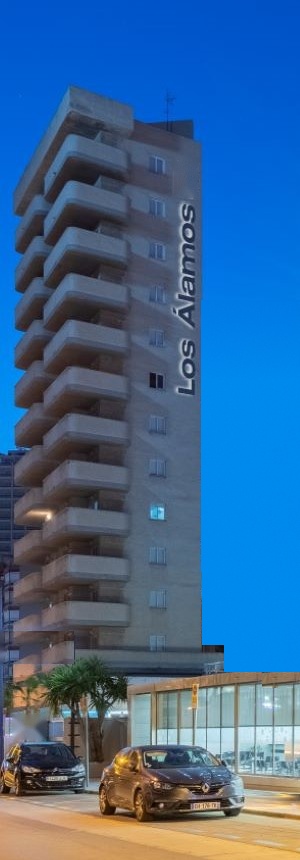 Edificio Los Álamos Suites